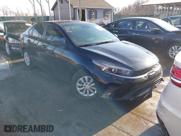 2024 Kia Forte LXS with VIN 3KPF24AD7RE815216, listed as a IAAI auction lot 41423571 with 12,655 mi miles. Bid and sale history available at carsss.com. Image 1.