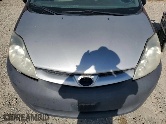 2007 Toyota Sienna CE with VIN 5TDZK23C17S019327, listed as a Copart auction lot 56514785 with 299,685 mi miles and Clean Title. Bid and sale history available at DreamBid. Image 12.