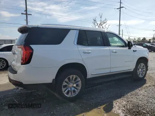 2024 GMC Yukon Denali with VIN 1GKS2DKL9RR135136, listed as a Copart auction lot 50688575 with 4,077 mi miles and Salvage Title. Bid and sale history available at carsss.com. Image 3.