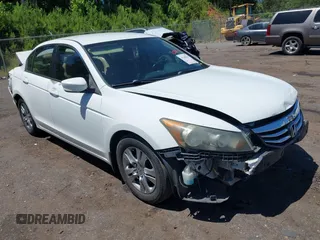 2012 Honda Accord SE z VIN 1HGCP2F68CA115008, wystawiony jako IAAI lot #42288411 z przebiegiem 157 597 mil mil oraz . Historia ofert i sprzedaży dostępna na DreamBid. Obrazek 1.