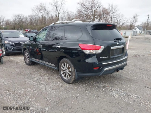 2014 Nissan Pathfinder SL with VIN 5N1AR2MM1EC715812, listed as a IAAI auction lot 41931093 with 156,786 mi miles. Bid and sale history available at carsss.com. Image 3.