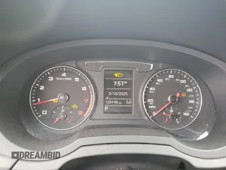 2018 Audi Q3 Premium with VIN WA1BCCFSXJR003408, listed as a Copart auction lot 60112115 with 128,146 mi miles and Salvage title. Bid and sale history available at DreamBid. Image 9.
