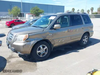 2008 Honda Pilot EX-L with VIN 5FNYF18758B012974, listed as a IAAI auction lot 41884153 with 112,165 mi miles. Bid and sale history available at carsss.com. Image 17.