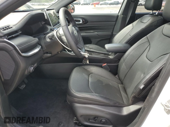 2024 Jeep Compass Limited with VIN 3C4NJDCN2RT135322, listed as a Copart auction lot 59387135 with 3,403 mi miles and Salvage title. Bid and sale history available at DreamBid. Image 7.