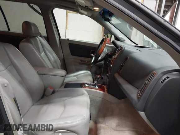 2005 Cadillac SRX with VIN 1GYEE63A550155188, listed as a IAAI auction lot 41442286 with 168,882 mi miles. Bid and sale history available at carsss.com. Image 5.
