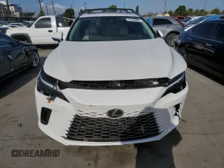 2024 Lexus RX 350 z VIN JTJCHMAA0R2015035, wystawiony jako Copart lot #51782225 z przebiegiem 9 880 mil mil oraz Szkoda całkowita • Salvage title. Historia ofert i sprzedaży dostępna na DreamBid. Obrazek 5.