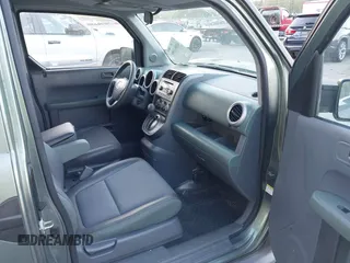 2005 Honda Element EX with VIN 5J6YH28685L033859, listed as a IAAI auction lot 41951199 with 123,344 mi miles and . Bid and sale history available at DreamBid. Image 5.