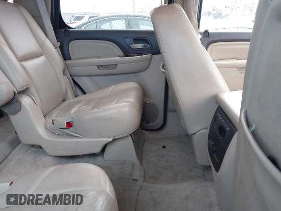 2013 GMC Yukon Denali with VIN 1GKS1EEFXDR314454, listed as a IAAI auction lot 41691051 with 141,612 mi miles. Bid and sale history available at carsss.com. Image 8.