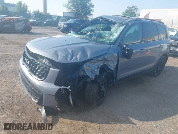 2024 Kia Telluride SX Prestige with VIN 5XYP5DGC4RG518806, listed as a IAAI auction lot 42487267 with 28,083 mi miles and . Bid and sale history available at DreamBid. Image 2.
