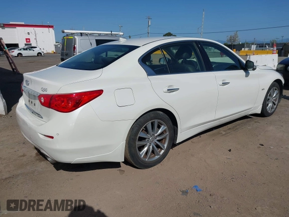 2017 Infiniti Q50 3.0t Premium with VIN JN1EV7AP0HM735273, listed as a IAAI auction lot 41974059 with 82,824 mi miles. Bid and sale history available at carsss.com. Image 4.