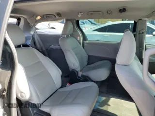 2017 Toyota Sienna L with VIN 5TDZZ3DC3HS874905, listed as a Copart auction lot 60142805 with 144,996 mi miles and Salvage title. Bid and sale history available at DreamBid. Image 11.