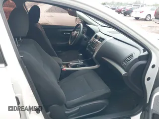 2014 Nissan Altima SV with VIN 1N4AL3AP7EN354056, listed as a IAAI auction lot 42101489 with 206,245 mi miles and . Bid and sale history available at DreamBid. Image 5.