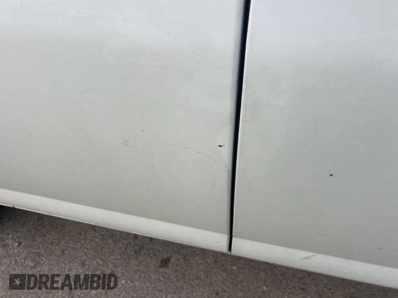 2022 Chevrolet Express Cargo with VIN 1GCWGAFP1N1185077, listed as a IAAI auction lot 42621028 with 85,739 mi miles and . Bid and sale history available at DreamBid. Image 3.
