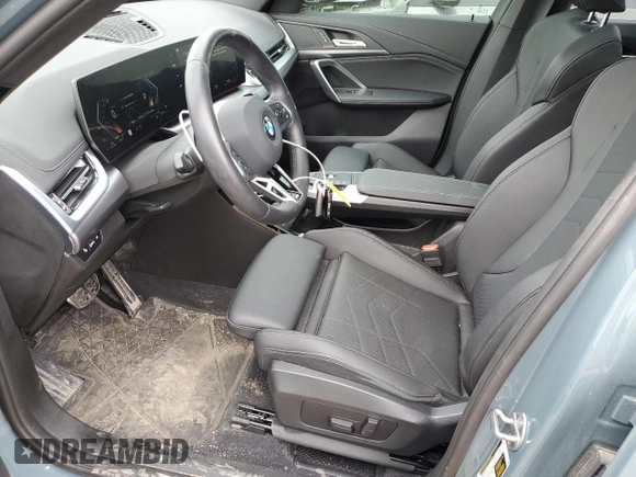 2023 BMW X1 xDrive28i with VIN WBX73EF02P5W11223, listed as a Copart auction lot 49205155 with 17,083 mi miles and Salvage Title. Bid and sale history available at DreamBid. Image 7.