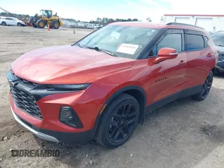 2021 Chevrolet Blazer LT z VIN 3GNKBHRS0MS559804, wystawiony jako IAAI lot #41684430 z przebiegiem 61 468 mil mil oraz . Historia ofert i sprzedaży dostępna na DreamBid. Obrazek 2.