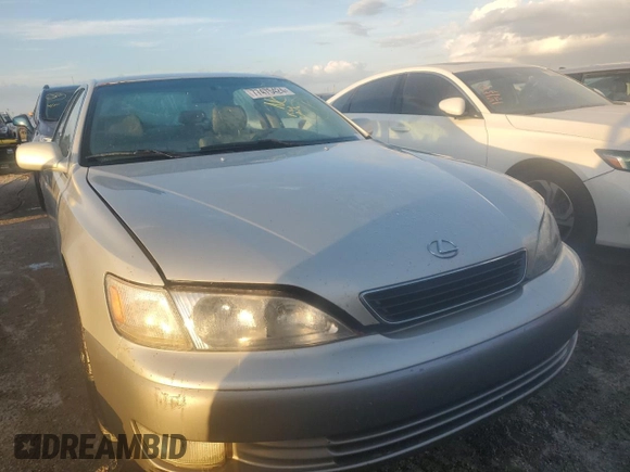 1999 Lexus ES 300 Luxury Sport Sdn with VIN JT8BF28G0X5056259, listed as a Copart auction lot 77475424 with 0 mi miles and Non Repairable. Bid and sale history available at carsss.com. Image 5.