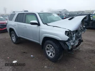 2014 Toyota 4Runner Limited with VIN JTEBU5JR8E5160964, listed as a IAAI auction lot 41879179 with 96,568 mi miles. Bid and sale history available at carsss.com. Image 1.