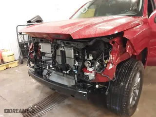 2025 Nissan Frontier PRO-4X with VIN 1N6ED1EK2SN608647, listed as a IAAI auction lot 41536731 with 3,161 mi miles. Bid and sale history available at carsss.com. Image 6.
