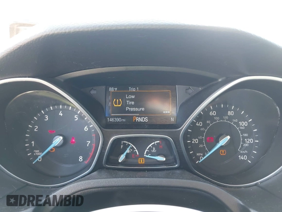 2015 Ford Focus SE with VIN 1FADP3F24FL313640, listed as a IAAI auction lot 41651845 with 146,390 mi miles. Bid and sale history available at carsss.com. Image 7.