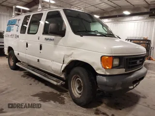 2006 Ford Econoline Cargo with VIN 1FTNE24W56DA13331, listed as a IAAI auction lot 41822424 with 370,496 mi miles and . Bid and sale history available at DreamBid. Image 1.