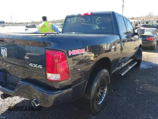 2015 Ram 1500 Tradesman z VIN 1C6RR7FT2FS615788, wystawiony jako IAAI lot #41804216 z przebiegiem 125 020 mil mil oraz . Historia ofert i sprzedaży dostępna na DreamBid. Obrazek 4.