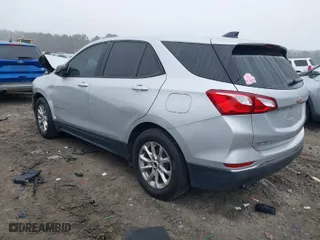 2018 Chevrolet Equinox LS with VIN 2GNAXHEV3J6331187, listed as a IAAI auction lot 41564892 with 140,432 mi miles. Bid and sale history available at carsss.com. Image 3.
