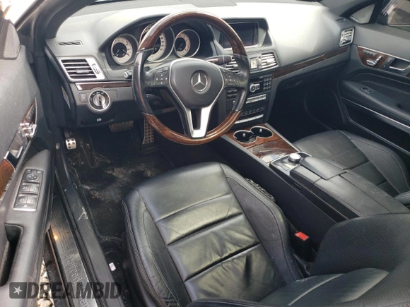 2014 Mercedes-Benz E 350 z VIN WDDKJ8JB3EF235278, wystawiony jako Copart lot #55638145 z przebiegiem 97 844 mil mil oraz Szkoda całkowita • Salvage title. Historia ofert i sprzedaży dostępna na DreamBid. Obrazek 8.