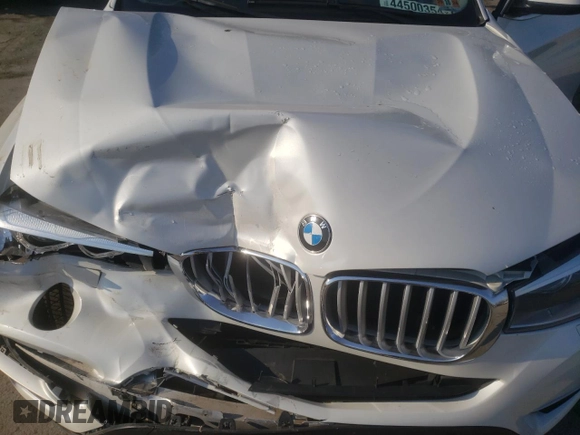 2015 BMW X4 xDrive28i with VIN 5UXXW3C59F0F89503, listed as a Copart auction lot 44500354 with 141,431 mi miles. Bid and sale history available at carsss.com. Image 12.