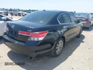 2012 Honda Accord EX-L z VIN 1HGCP3F88CA030662, wystawiony jako IAAI lot #42103524 z przebiegiem 172 909 mil mil oraz . Historia ofert i sprzedaży dostępna na DreamBid. Obrazek 4.