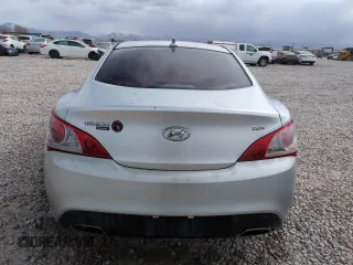 2010 Hyundai Genesis Coupe с VIN KMHHT6KD1AU026657, выставлен на аукционе Copart как лот 46077485 с пробегом 101 257 миль миль и Списание • Salvage title. История ставок и продаж доступна на DreamBid. Изображение 6.