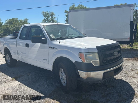 2014 Ford F-150 XL with VIN 1FTFX1CT4EKE63854, listed as a Copart auction lot 49923885 with 241,576 mi miles and Clean Title. Bid and sale history available at carsss.com. Image 1.