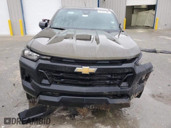2024 Chevrolet Colorado 2WD Work Truck with VIN 1GCGSBEC9R1125304, listed as a Copart auction lot 49949815 with 6,395 mi miles and Clean title. Bid and sale history available at DreamBid. Image 5.