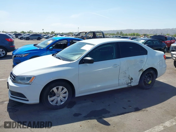 2015 Volkswagen Jetta S с VIN 3VW2K7AJ1FM266410, выставлен на аукционе IAAI как лот 42353308 с пробегом 147 578 миль миль и . История ставок и продаж доступна на DreamBid. Изображение 6.