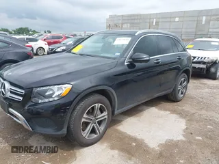 2019 Mercedes-Benz GLC 300 with VIN WDC0G4JB6KV185786, listed as a IAAI auction lot 42472450 with 86,561 mi miles and . Bid and sale history available at DreamBid. Image 17.