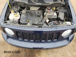 2017 Jeep Patriot Sport z VIN 1C4NJPBB9HD132138, wystawiony jako Copart lot #44538625 z przebiegiem 152 714 mil mil oraz Szkoda całkowita • Salvage title. Historia ofert i sprzedaży dostępna na DreamBid. Obrazek 12.