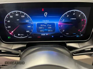 2024 Mercedes-Benz GLC with VIN W1NKM4HB9RF120120, listed as a Copart auction lot 53872055 with 5,587 mi miles and Clean Title. Bid and sale history available at carsss.com. Image 8.