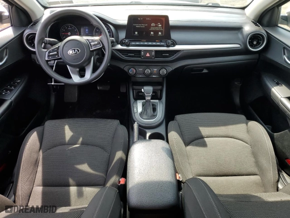 2020 Kia Forte LXS with VIN 3KPF24AD5LE170279, listed as a Copart auction lot 53138395 with 95,312 mi miles and Clean Title. Bid and sale history available at carsss.com. Image 8.