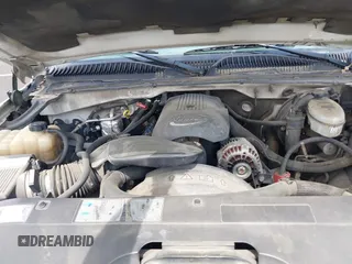 2004 Chevrolet Silverado 1500 LS with VIN 1GCEC19V74Z102933, listed as a IAAI auction lot 42133868 with 301,558 mi miles and . Bid and sale history available at DreamBid. Image 10.