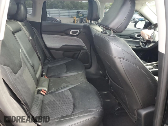 2022 Jeep Compass Latitude z VIN 3C4NJCBB0NT218033, wystawiony jako Copart lot #58291025 z przebiegiem 25 212 mil mil oraz Nie do naprawy • Non repairable. Historia ofert i sprzedaży dostępna na DreamBid. Obrazek 11.