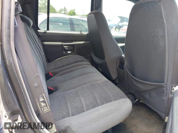 2001 Ford Explorer XLT with VIN 1FMZU63P71ZA76721, listed as a IAAI auction lot 42601740 with 352,645 mi miles and . Bid and sale history available at DreamBid. Image 8.