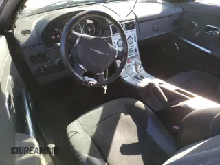 2005 Chrysler Crossfire z VIN 1C3AN79N45X037858, wystawiony jako Copart lot #48923005 z przebiegiem 98 987 mil mil oraz Nie do naprawy. Historia ofert i sprzedaży dostępna na DreamBid. Obrazek 8.
