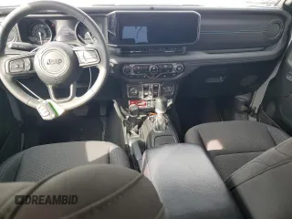 2024 Jeep Wrangler Rubicon with VIN 1C4RJXR6XRW292478, listed as a Copart auction lot 55655575 with 11,122 mi miles and Salvage Title. Bid and sale history available at carsss.com. Image 9.