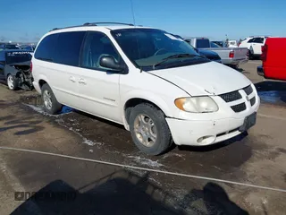 2001 Dodge Grand Caravan with VIN 2B4GT44L11R179428, listed as a IAAI auction lot 41648424 with 179,241 mi miles and . Bid and sale history available at DreamBid. Image 1.