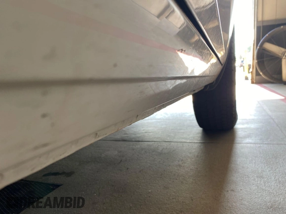 2017 Ram 1500 Express with VIN 1C6RR7FT1HS820327, listed as a IAAI auction lot 42774095 with 161,605 mi miles and . Bid and sale history available at DreamBid. Image 21.