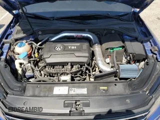 2017 Volkswagen Passat S z VIN 1VWAT7A38HC013566, wystawiony jako Copart lot #52431305 z przebiegiem 111 598 mil mil oraz Szkoda całkowita • Salvage title. Historia ofert i sprzedaży dostępna na DreamBid. Obrazek 11.