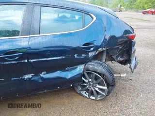 2020 Mazda 3 z VIN JM1BPALM1L1158967, wystawiony jako IAAI lot #42196832 z przebiegiem 43 519 mil mil oraz . Historia ofert i sprzedaży dostępna na DreamBid. Obrazek 17.
