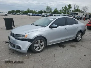 2012 Volkswagen Jetta TDI w/Premium & Nav z VIN 3VWLL7AJ7CM035606, wystawiony jako Copart lot #55247085 z przebiegiem 186 412 mil mil oraz Szkoda całkowita • Salvage title. Historia ofert i sprzedaży dostępna na DreamBid. Obrazek 1.