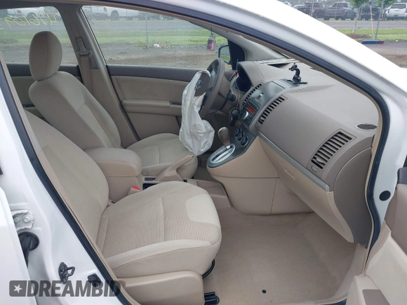2012 Nissan Sentra S z VIN 3N1AB6APXCL636612, wystawiony jako IAAI lot #42610932 z przebiegiem 150 605 mil mil oraz . Historia ofert i sprzedaży dostępna na DreamBid. Obrazek 5.