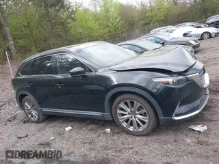 2021 Mazda CX-9 Carbon Edition with VIN JM3TCADY4M0517535, listed as a IAAI auction lot 41821261 with 60,053 mi miles. Bid and sale history available at carsss.com. Image 13.