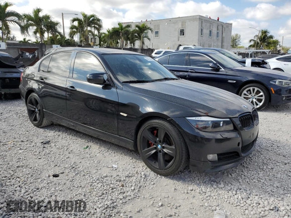 2010 BMW 3 Series 335i xDrive z VIN WBAPL3C58AA407944, wystawiony jako Copart lot #88127845 z przebiegiem 150 048 mil mil oraz Szkoda całkowita • Salvage title. Historia ofert i sprzedaży dostępna na DreamBid. Obrazek 4.